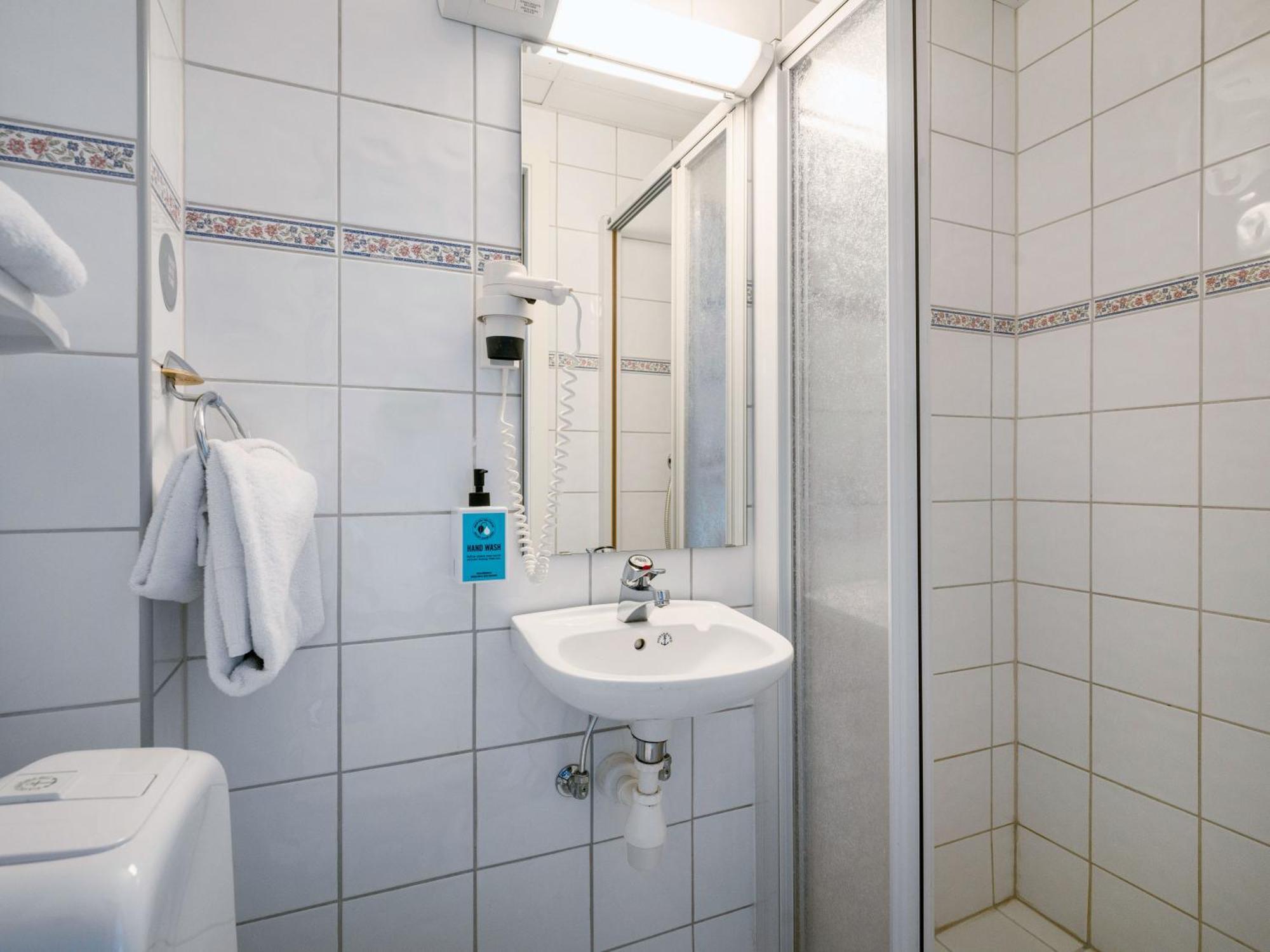 Comfort Hotel フィンスネス エクステリア 写真